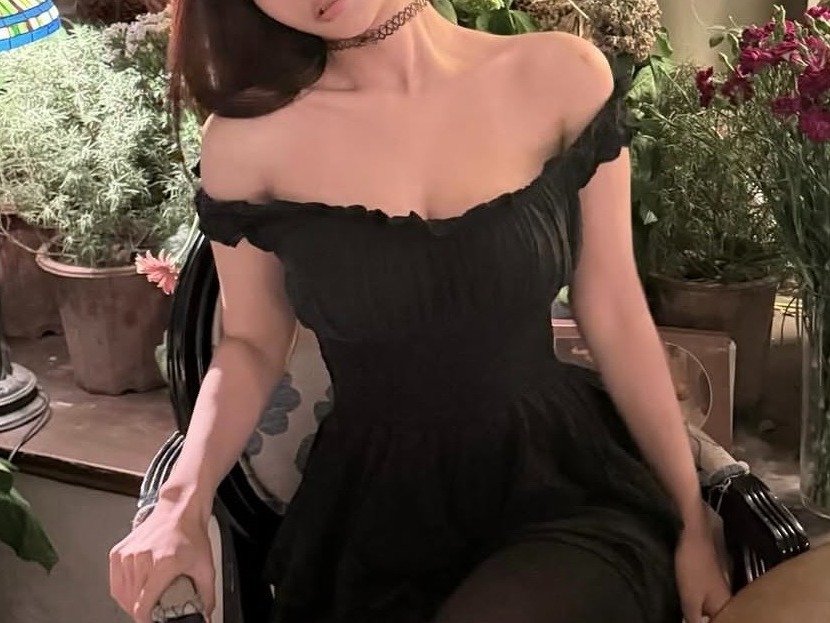 LimeBae photo 1