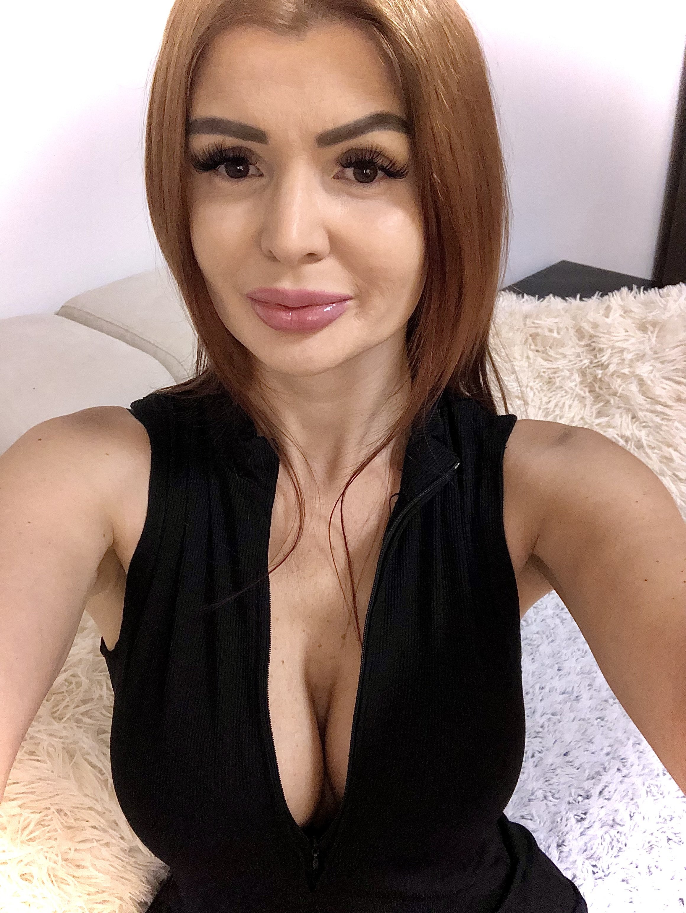 SeductiveCelinny photo 4
