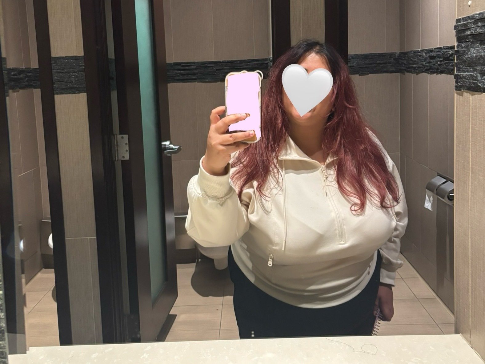 meeraxox photo 1