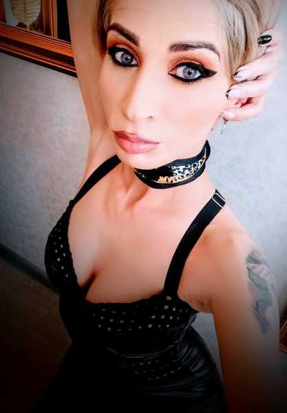 MinnieDrew photo 96