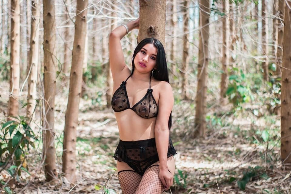 PrettyDaniels photo 61
