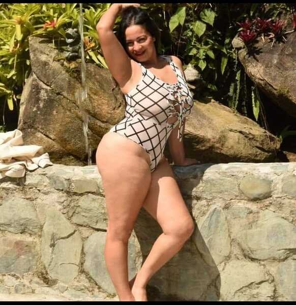 Busty_Isabell photo 9
