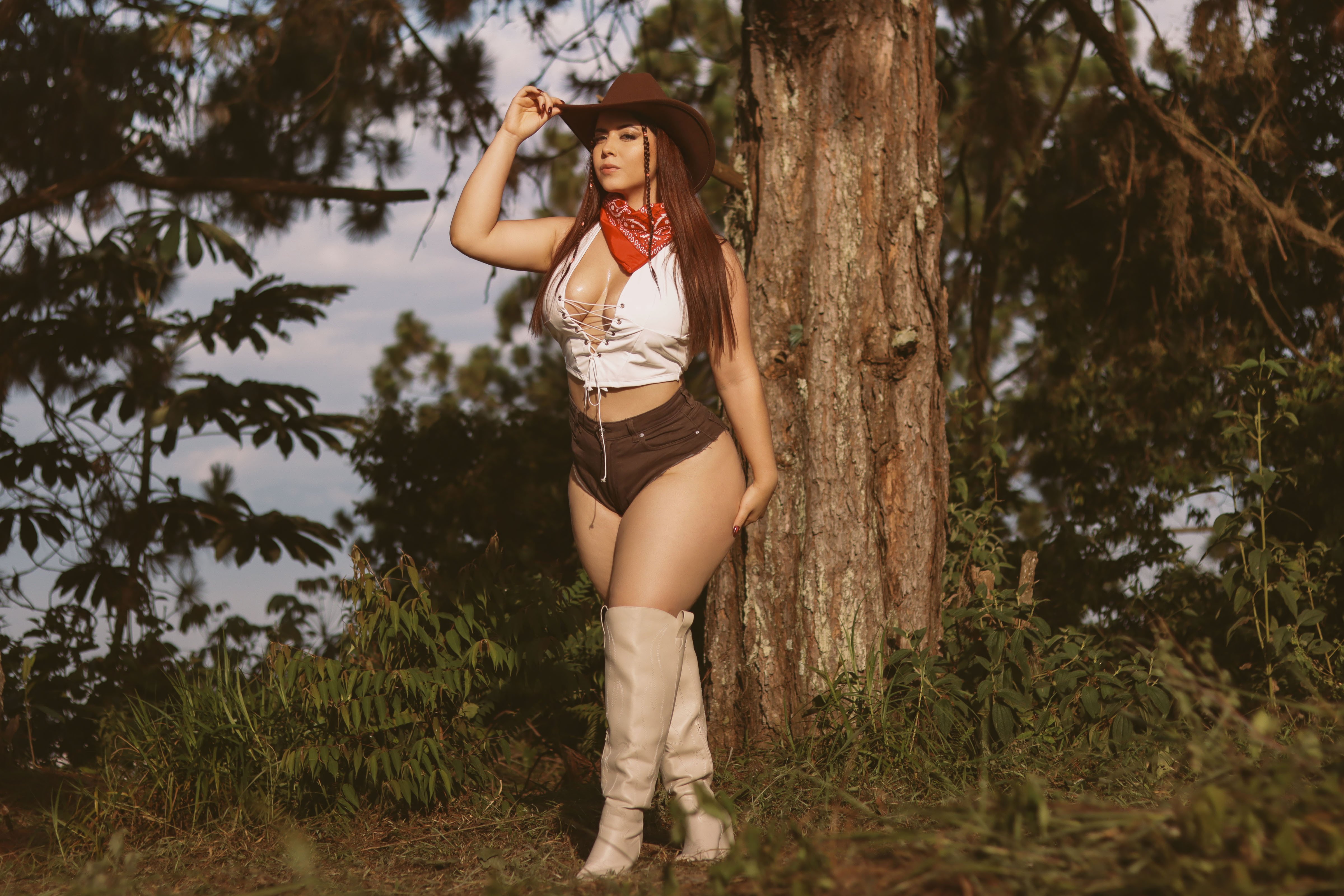 Arianamiiller photo 48