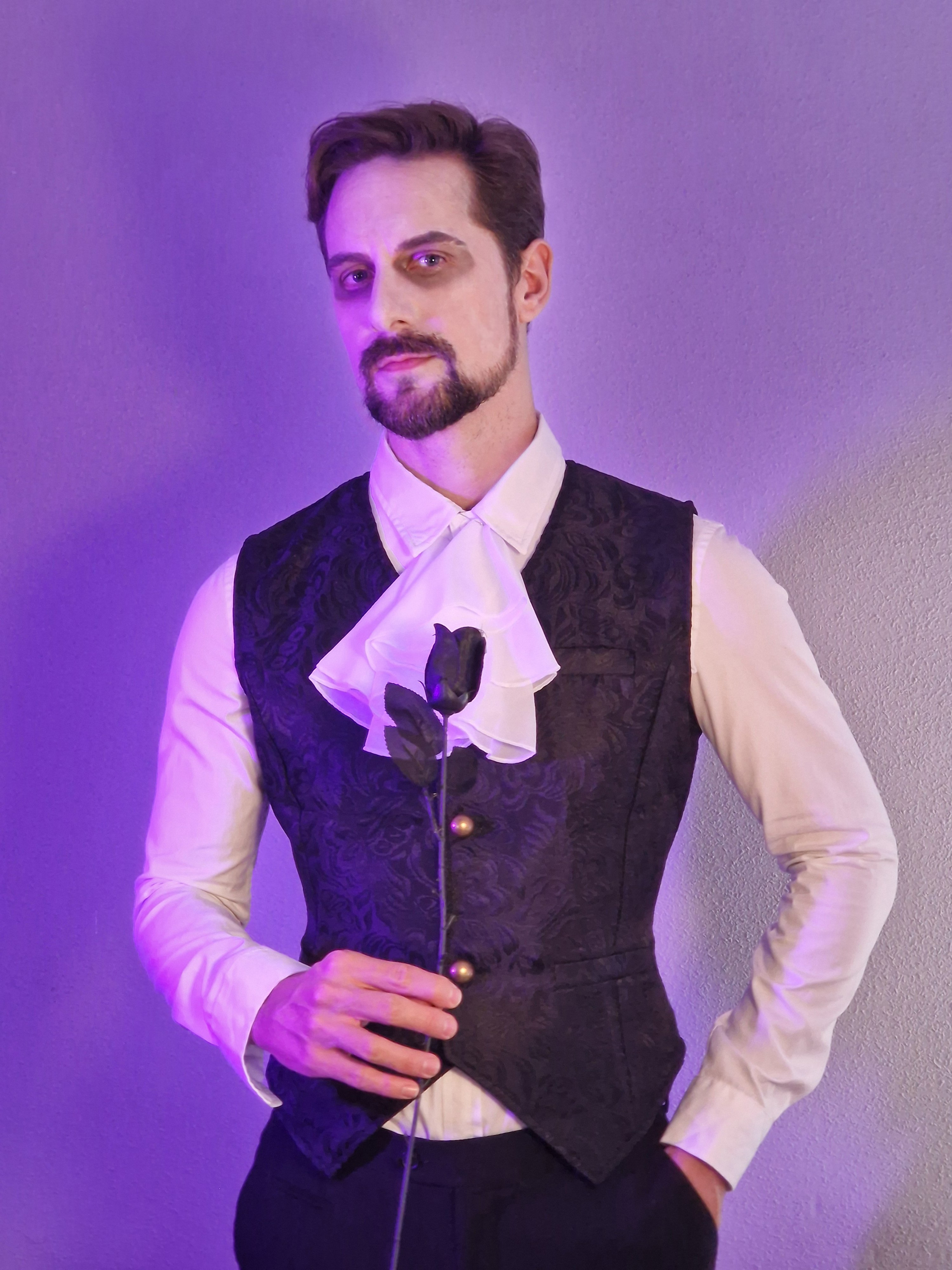 AntonioWest photo 50
