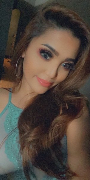 xxSoSweetELLAxx photo 2