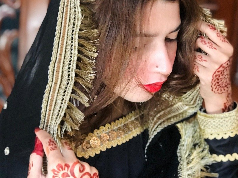 Mahrukh photo 1