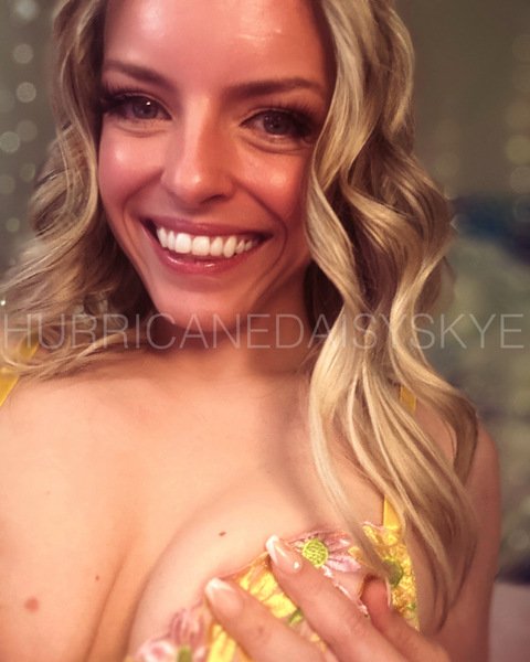 HurricaneDaisySkye photo 5