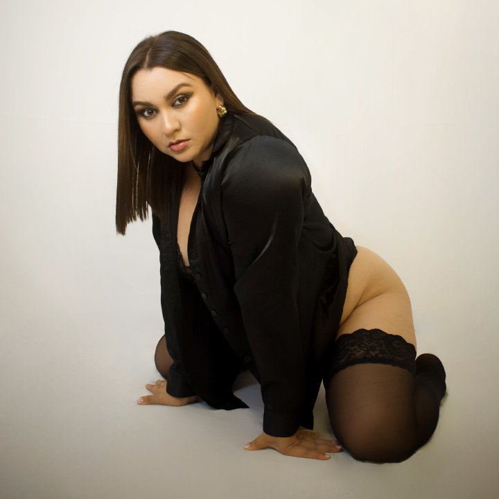 ChloeBonie photo 9