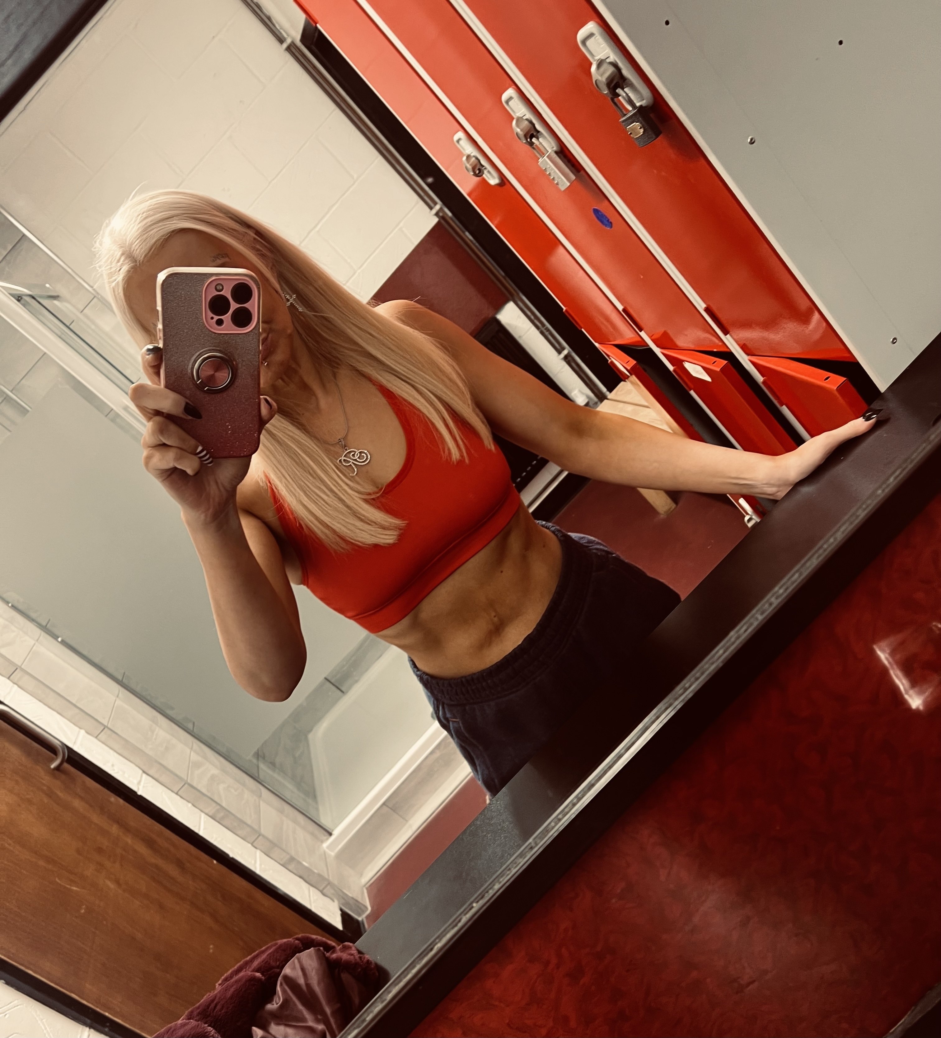 BabeBeth40 photo 20