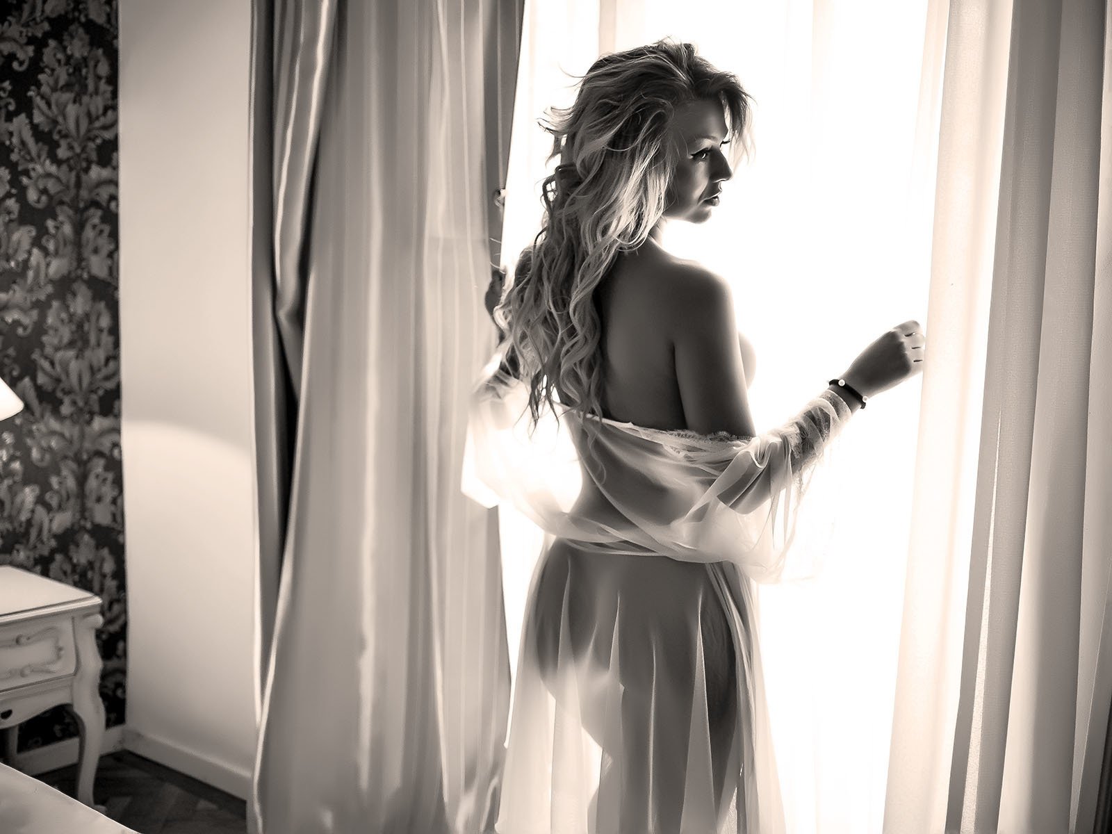 AllyRey photo 9
