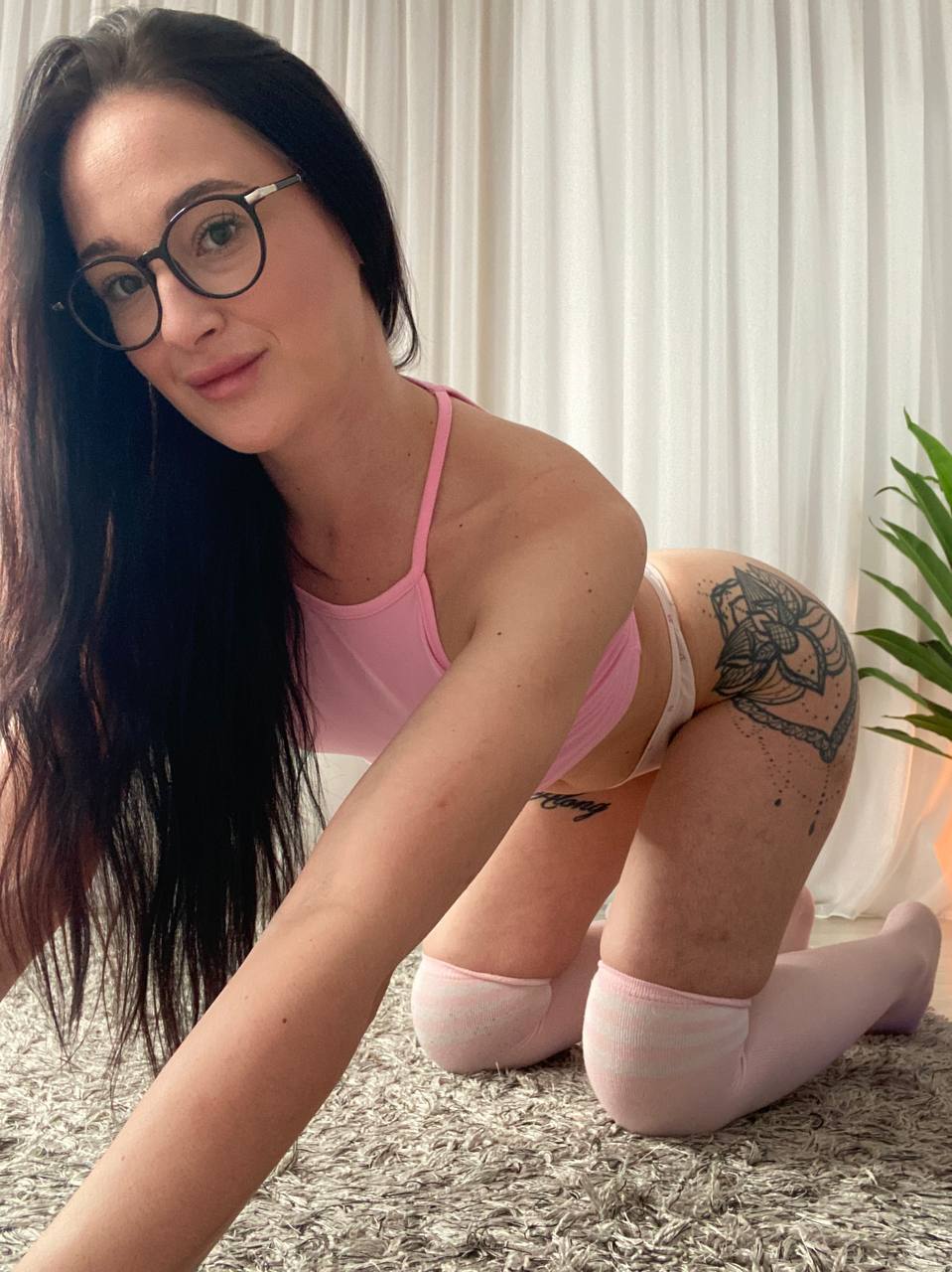 KaelisRose photo 28