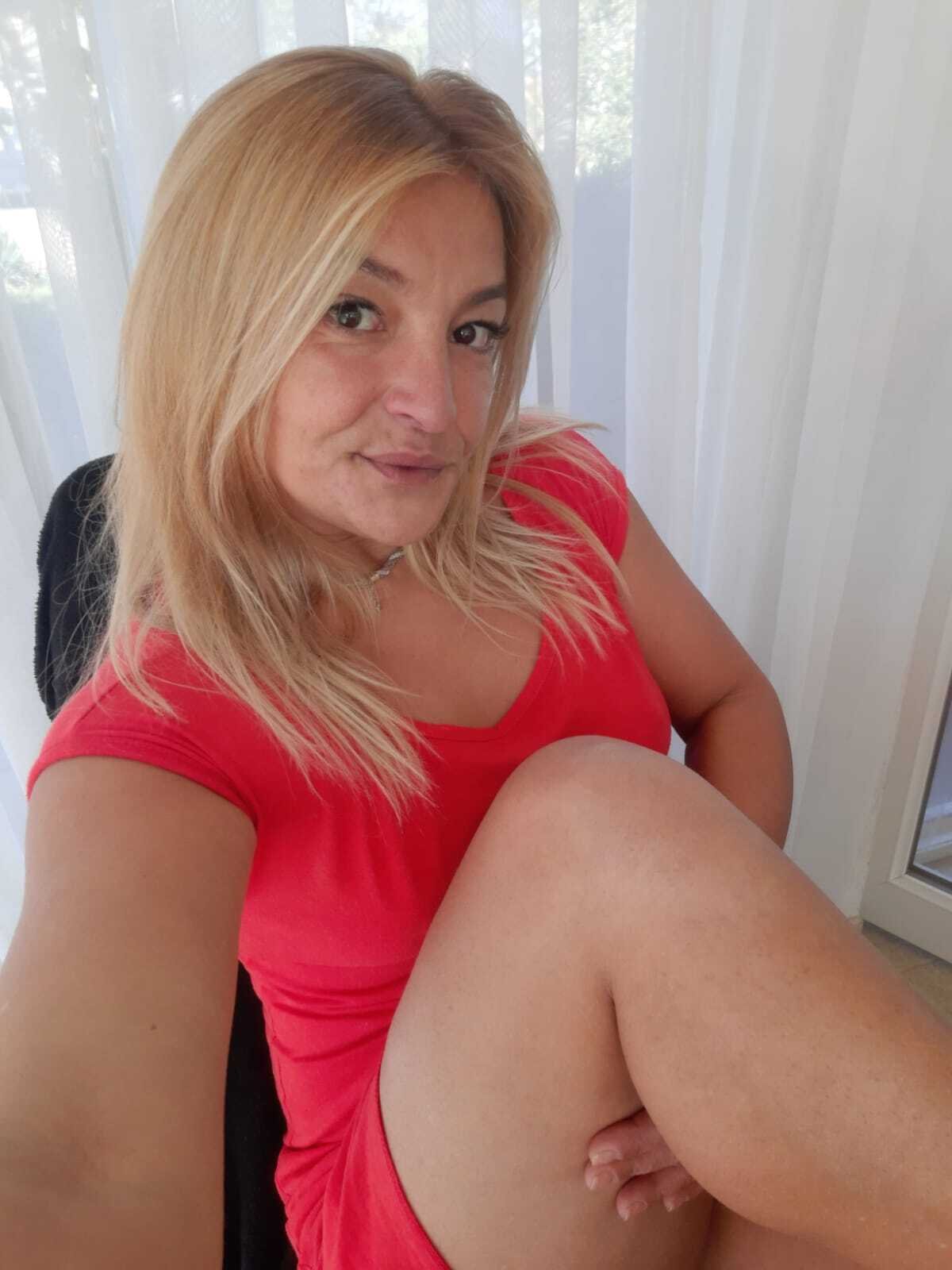 queenfeetMaria photo 3