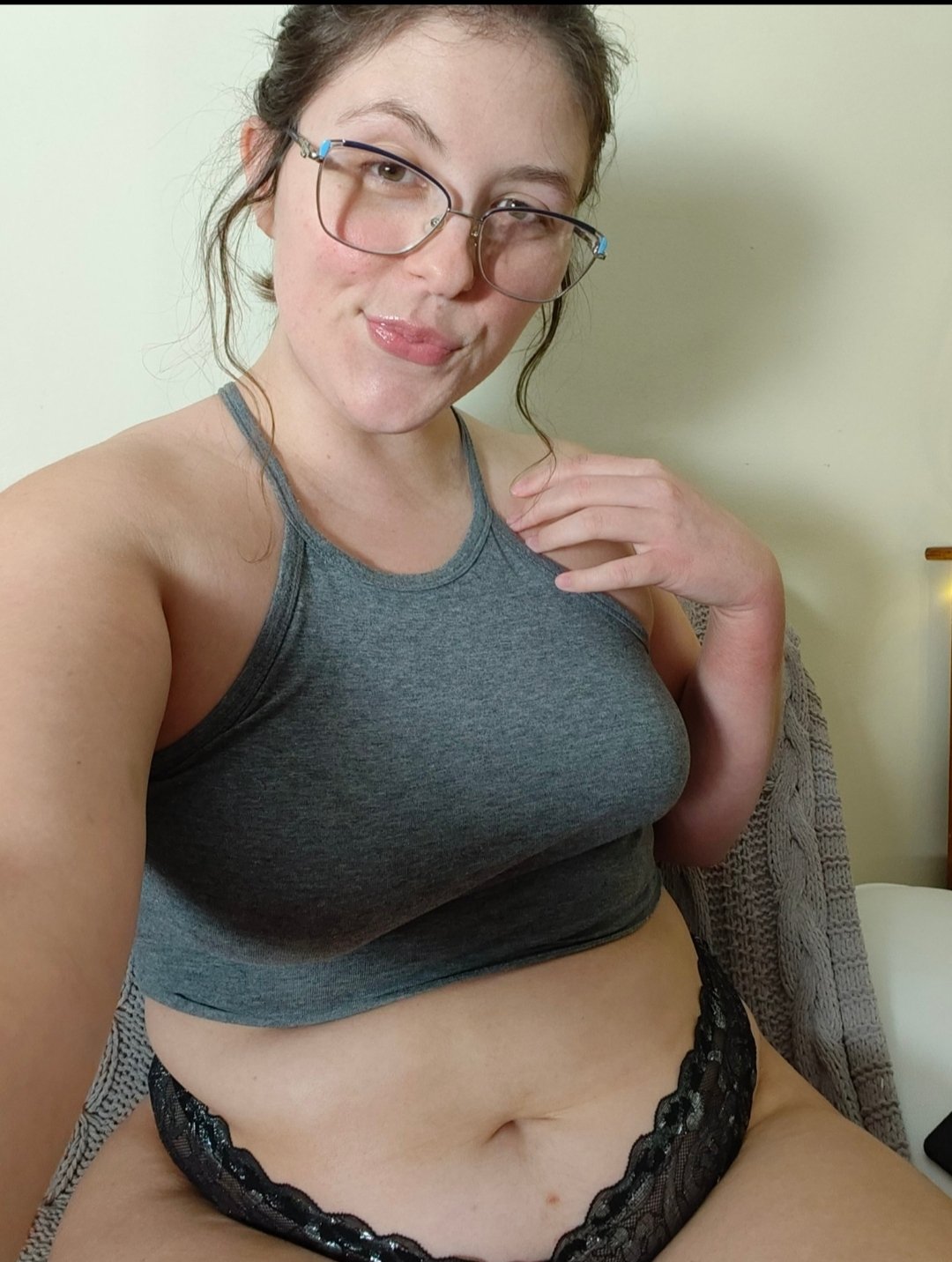 HazelSincaid photo 3