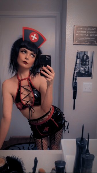 BettiePainXO photo 27