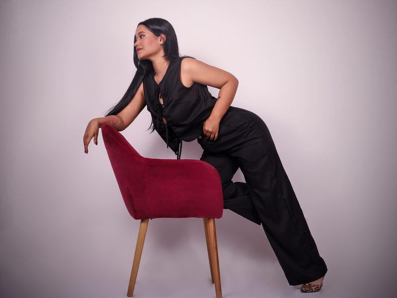 MariamCollins photo 6