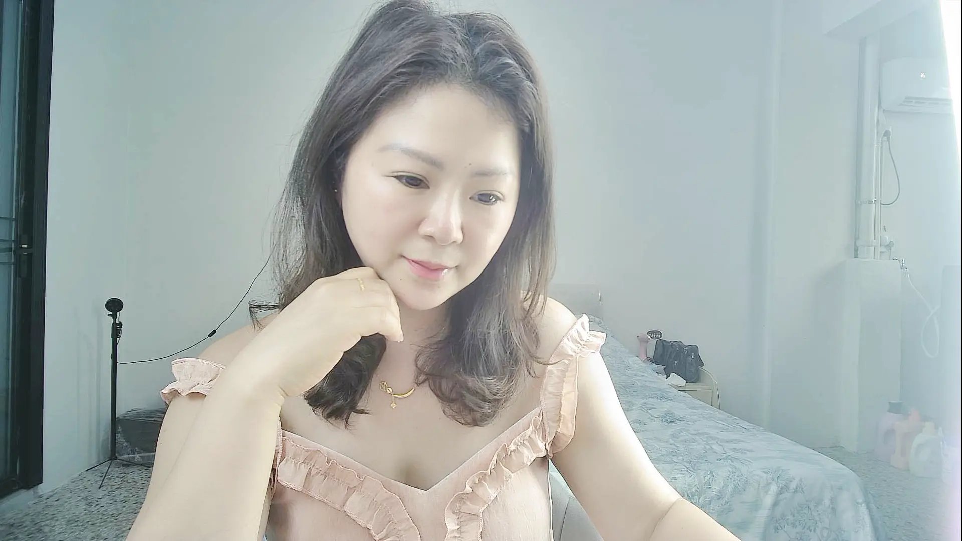 GunaSophie photo 2