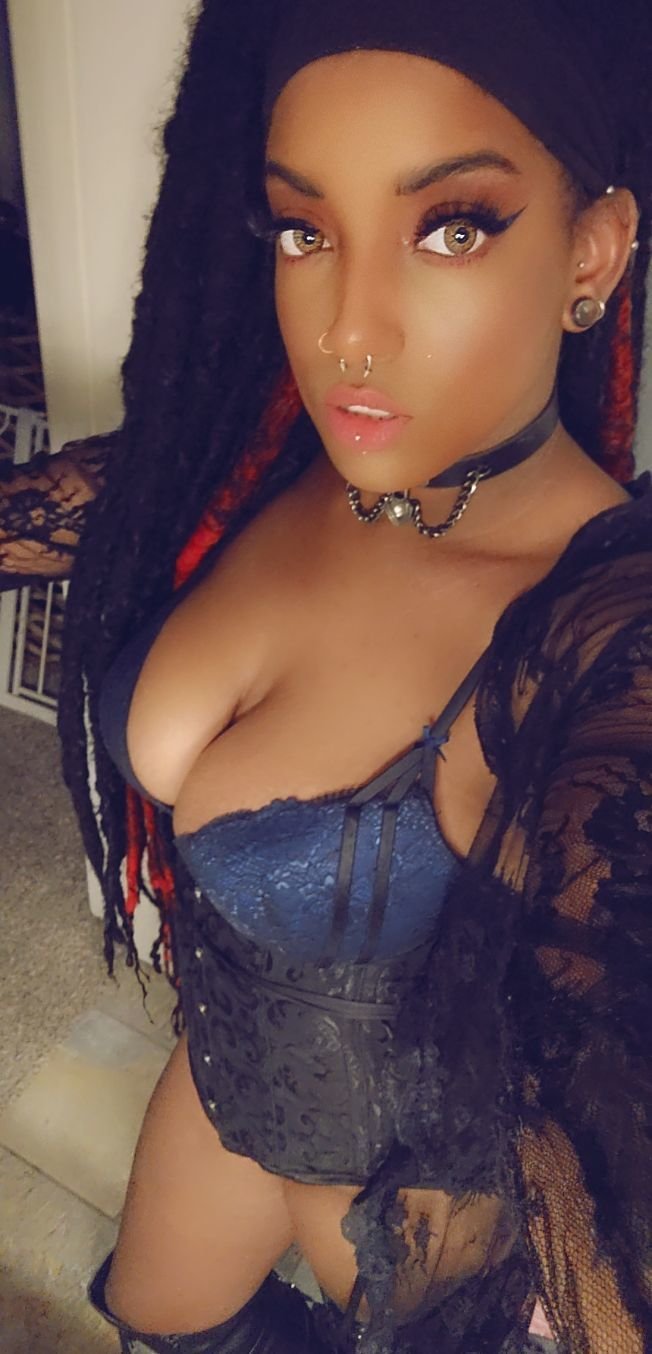Shorty_Laveau photo 1