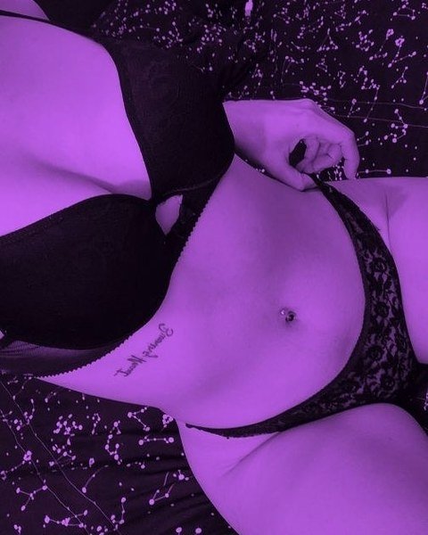 AlaneyMarie photo 6