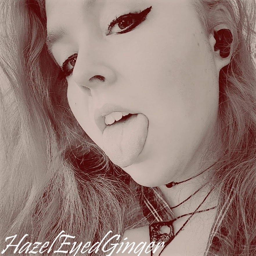 HazelEyedGinger photo 30