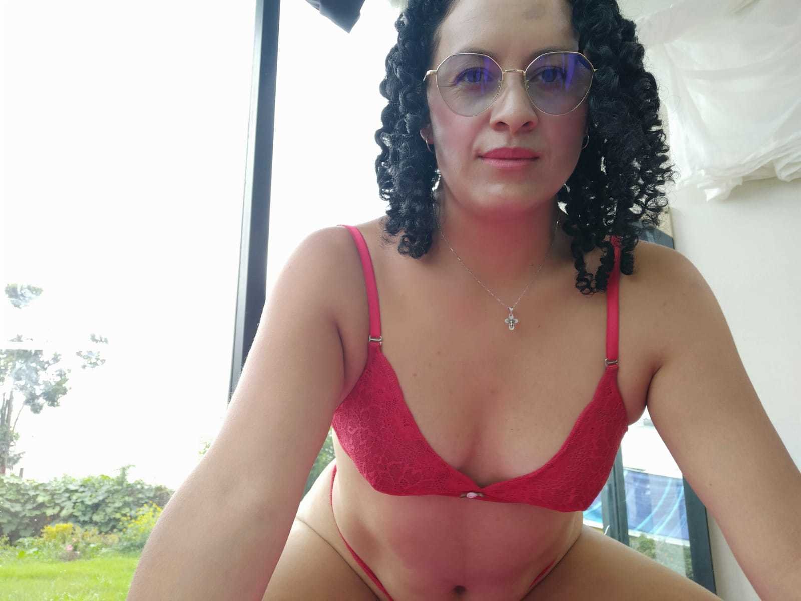 nikol32 photo 20