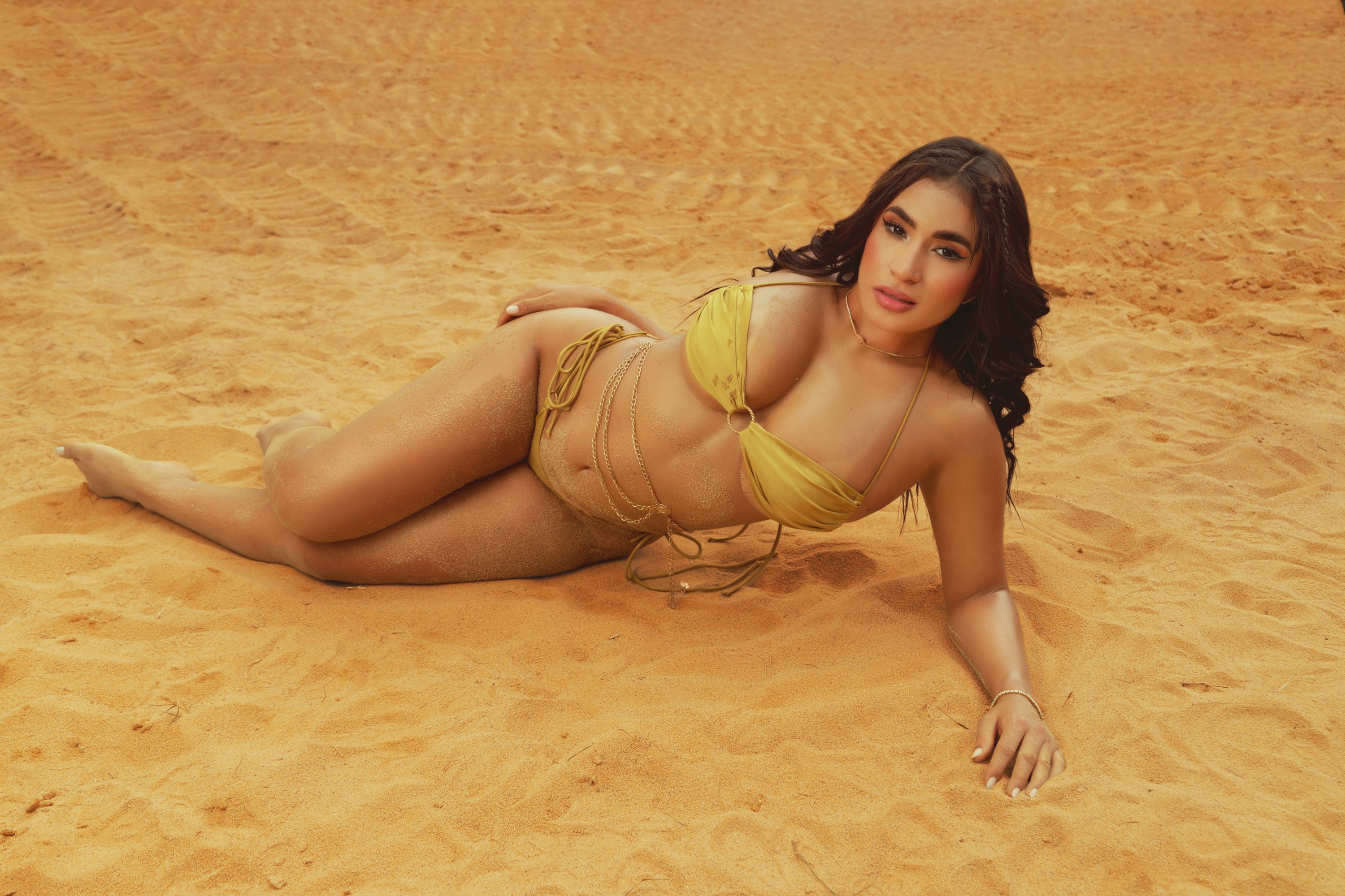 LindaSanz photo 9