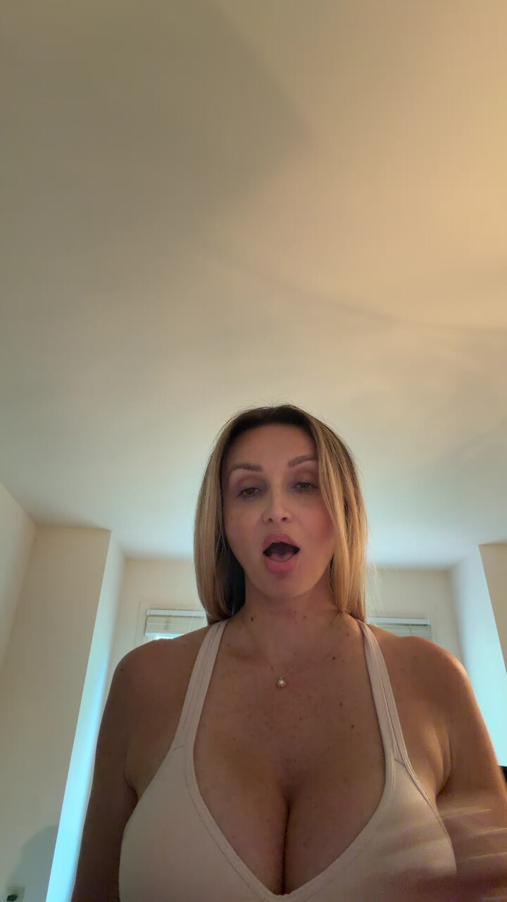 Goddess_Exquis