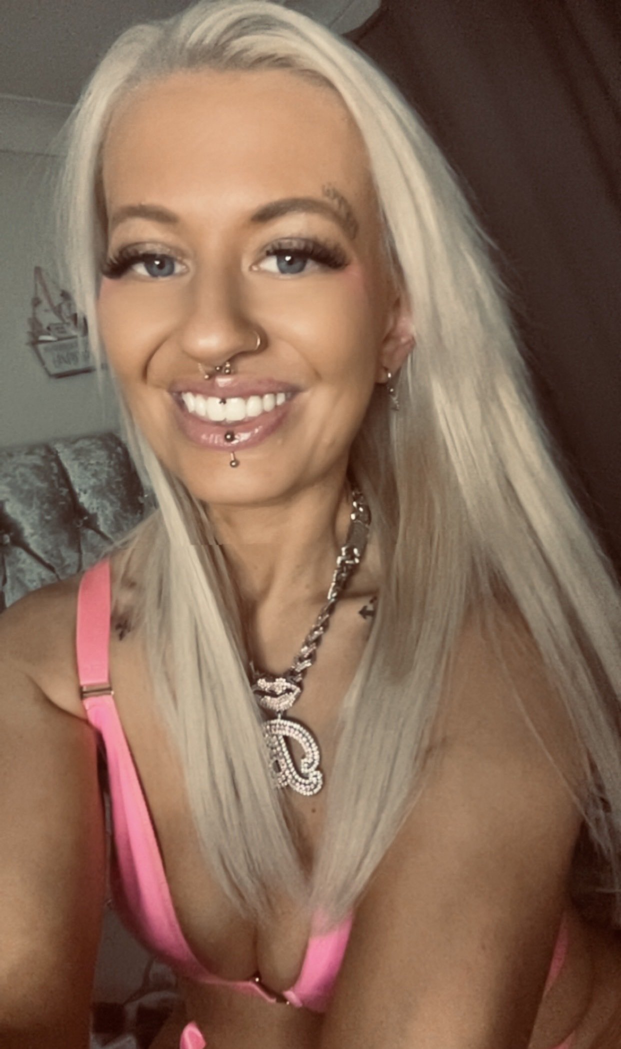 BabeBeth40 photo 1