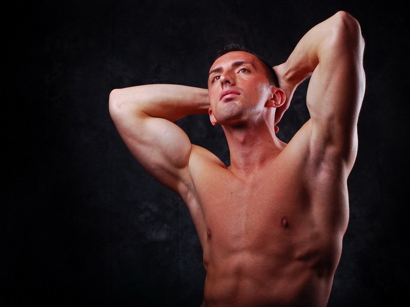 CockyHunk photo 4