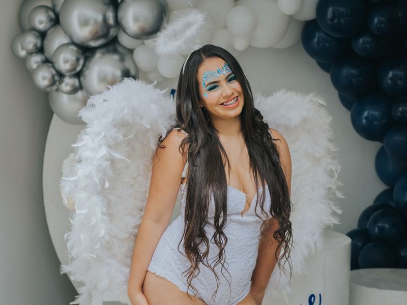 AliPetite18 photo 18