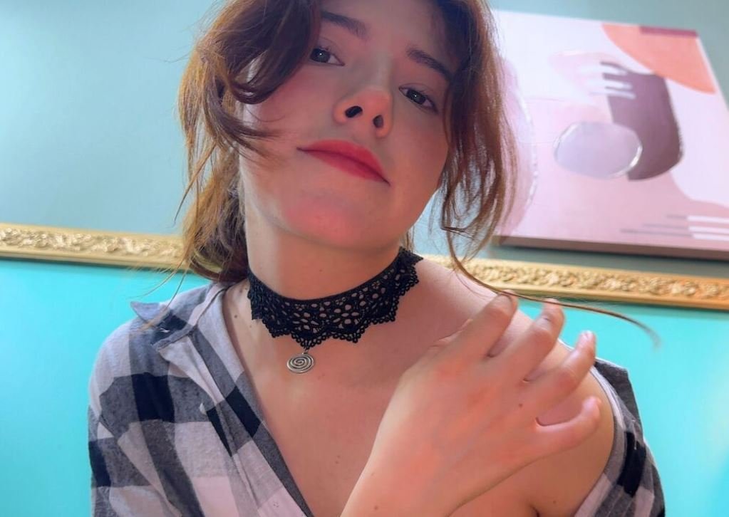 AmberPixiiee photo 9
