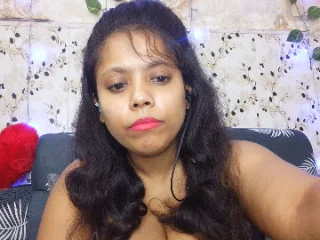 Aleena5002