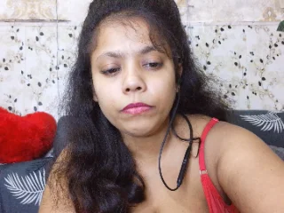 Aleena5002