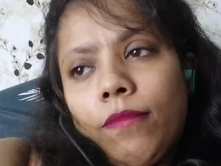 Aleena5002