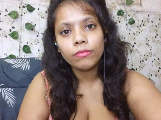 Aleena5002