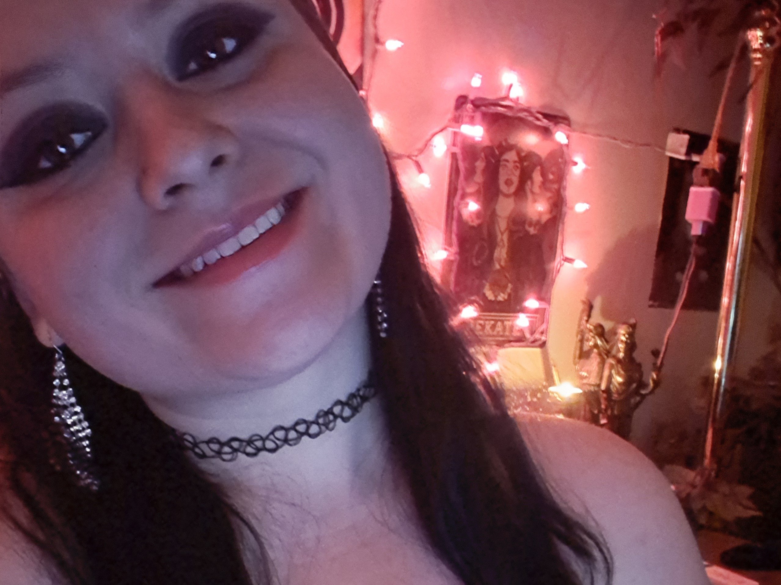 DivineGoddess4207 photo 1