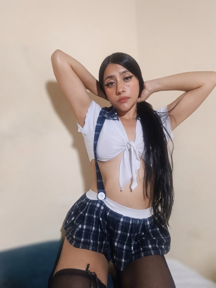 VioletPierson photo 12
