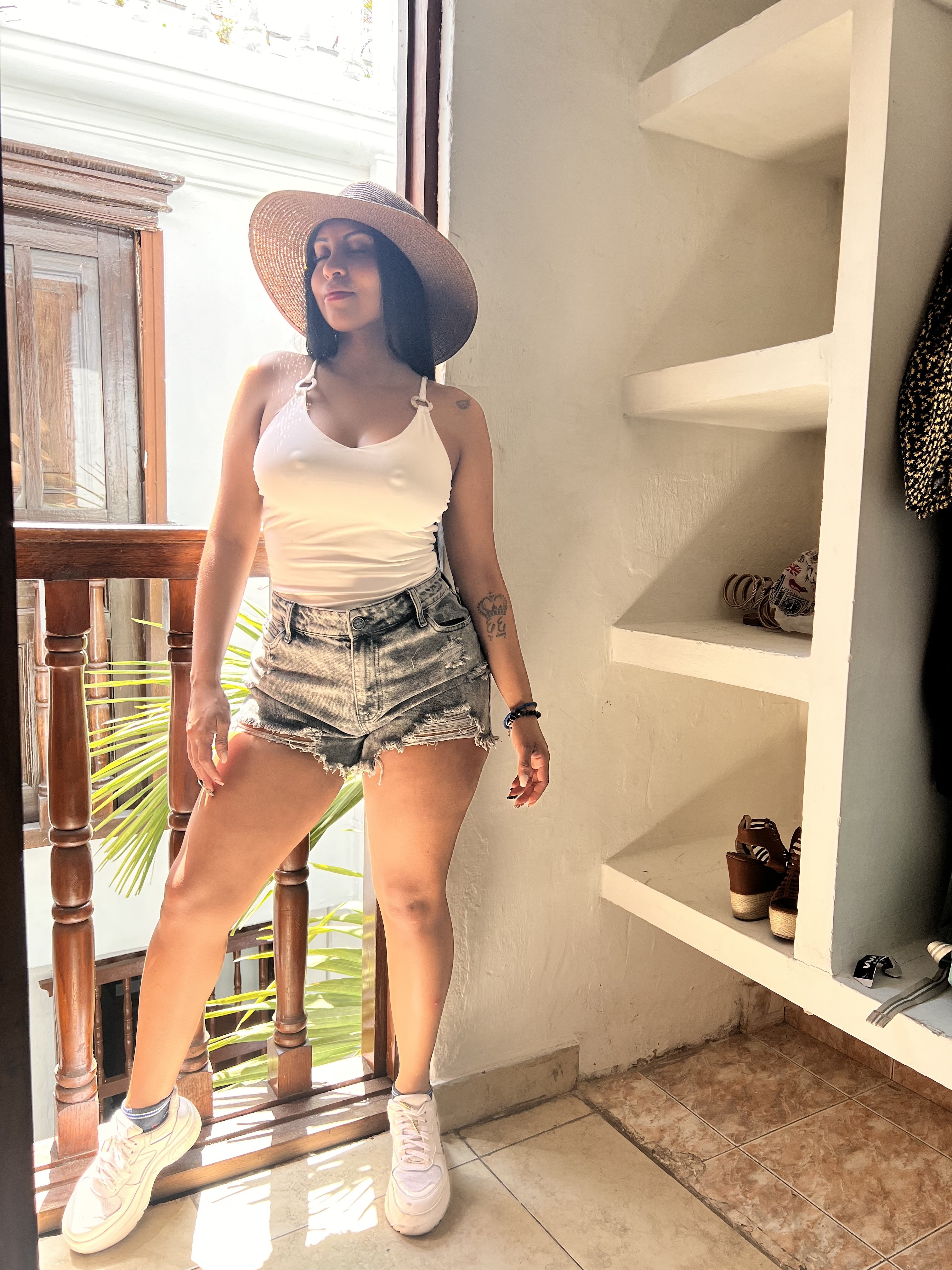 LATINA_BIG_CLITXXX photo 13