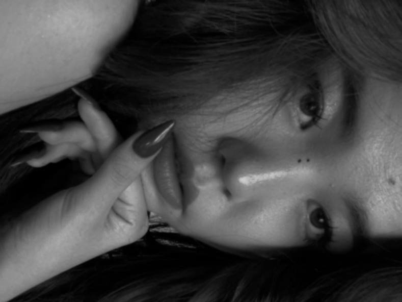 Dollyia photo 1