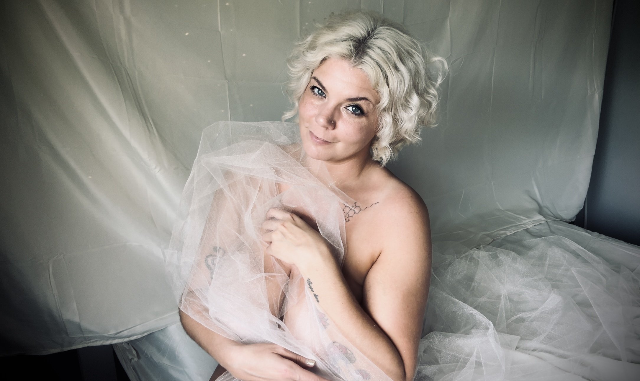 GoddessPoppy photo 1