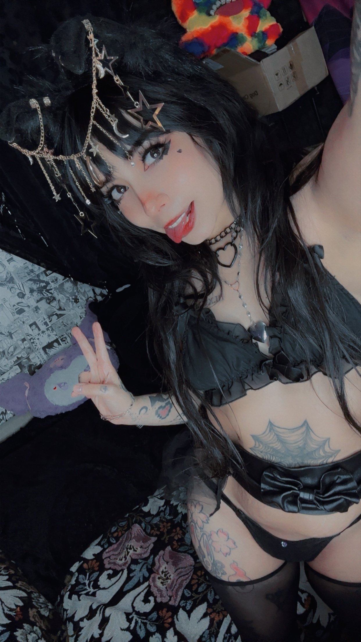 messynessyy photo 11