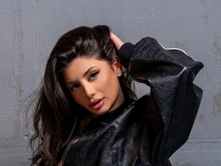 Chloe_Sin