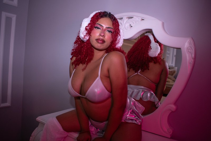 IdunBrunette photo 17