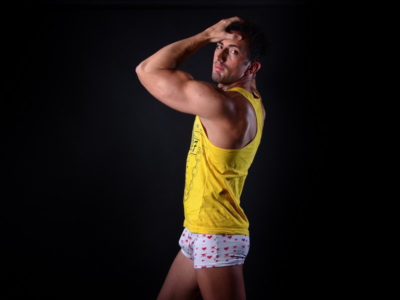 CockyHunk photo 18