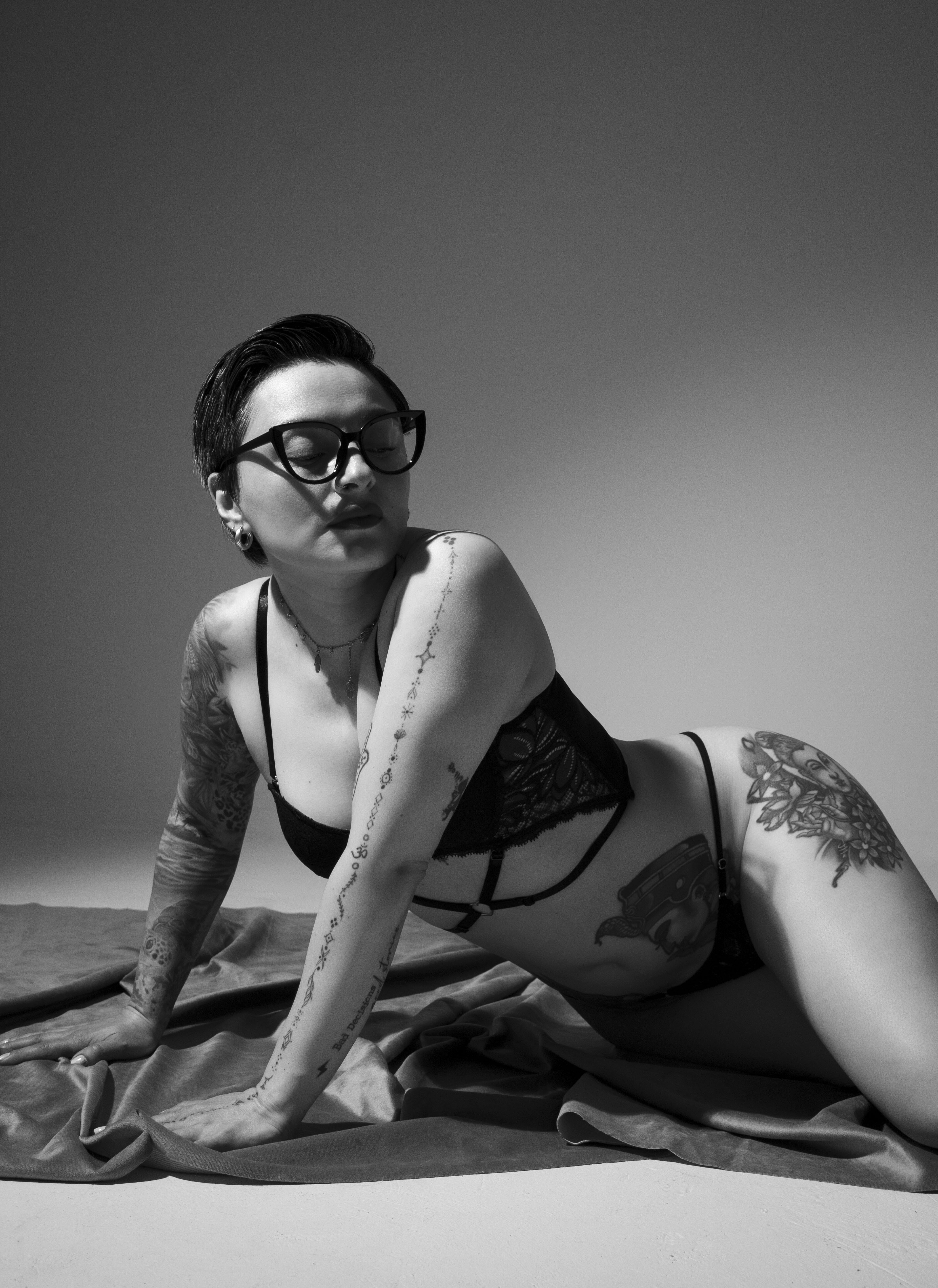Kat_Paradisse photo 18