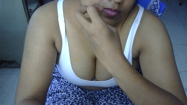 hottyriyaa