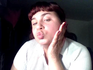 Bustyprincessleila