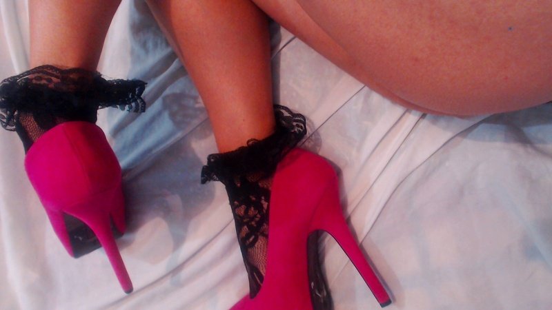 LatinaHot4U photo 6