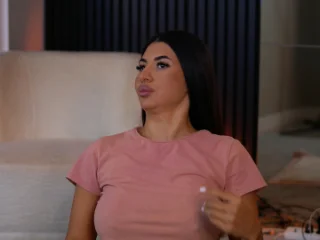 Latina_Loco