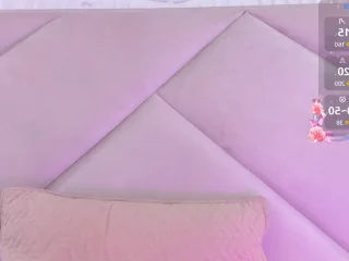 KatiaJones18