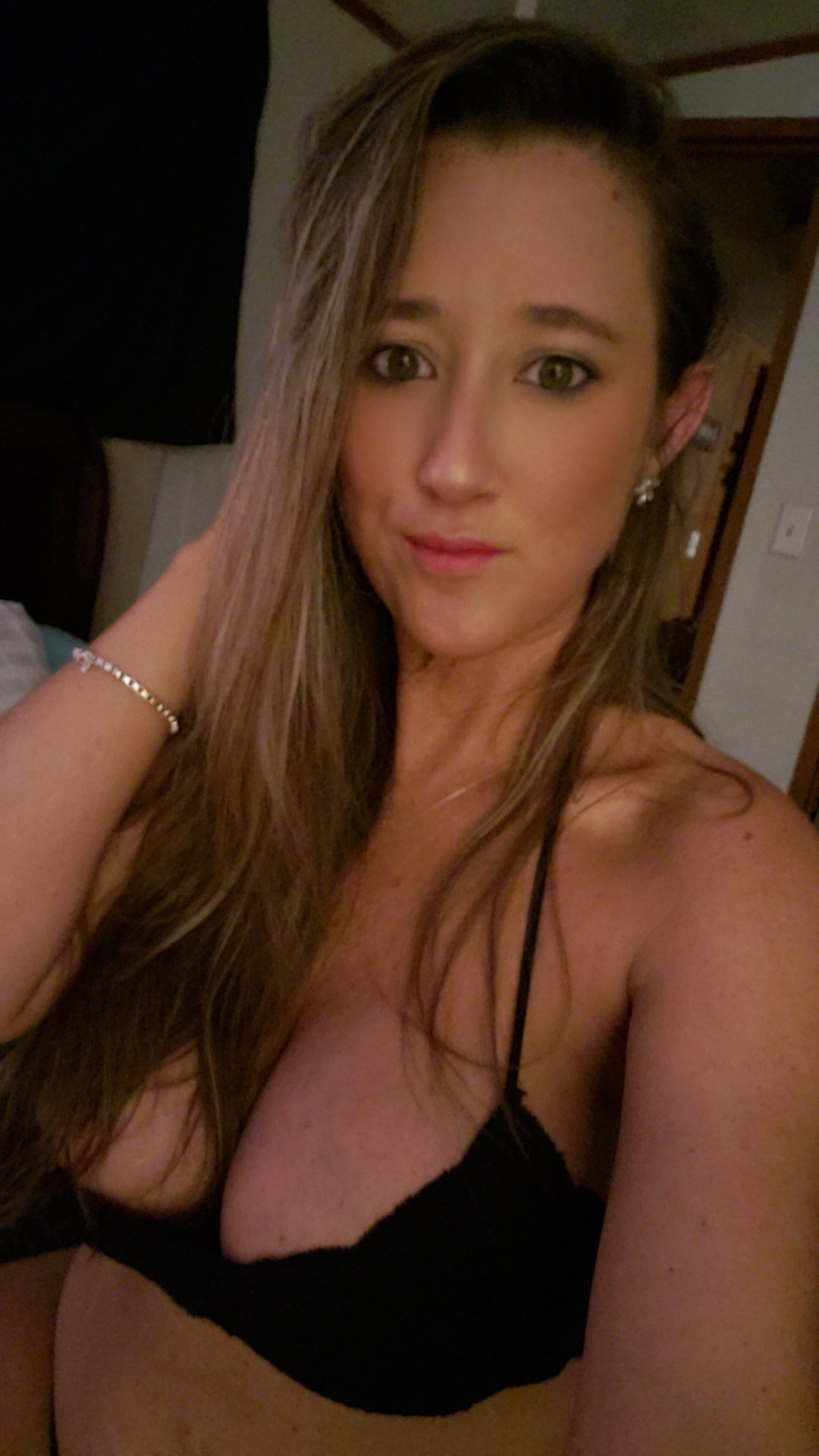 MacieLush photo 10